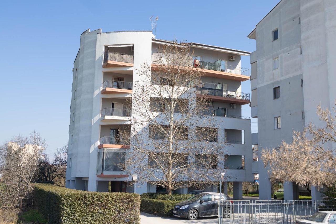 Elia Mini Suites 6 Larissa Extérieur photo