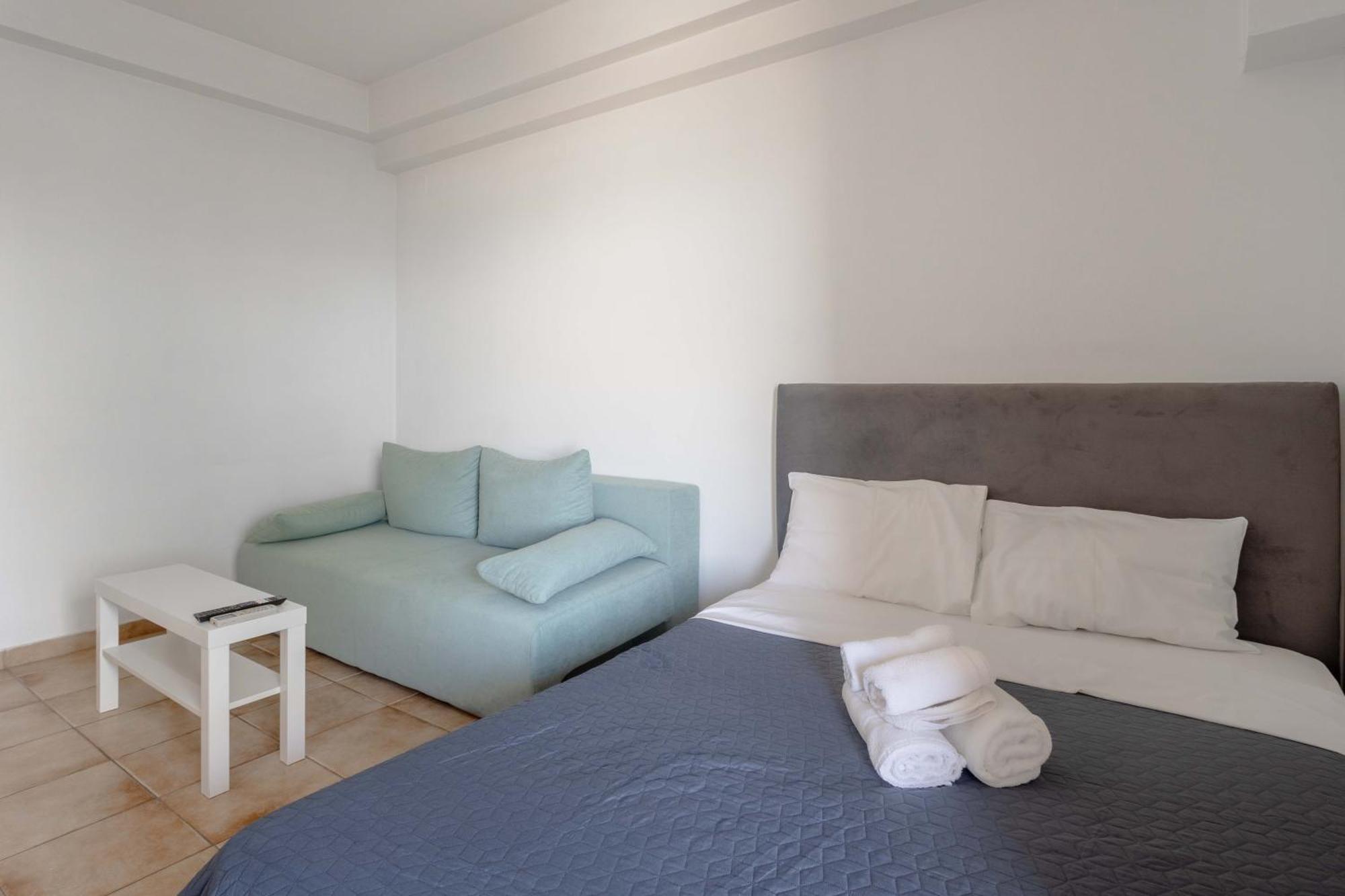 Elia Mini Suites 6 Larissa Extérieur photo